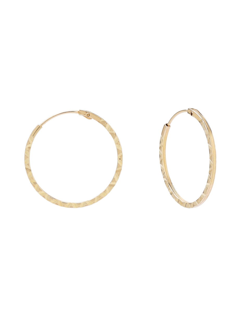 Arracadas de oro 14 K con acabado texturizado 3