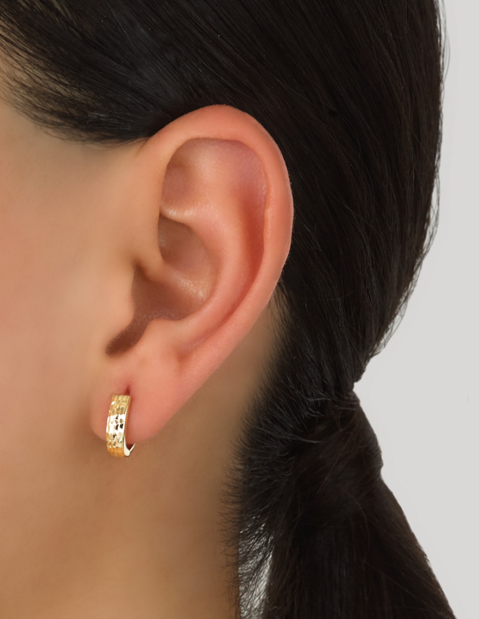 Aretes redondos de oro 14 K 3