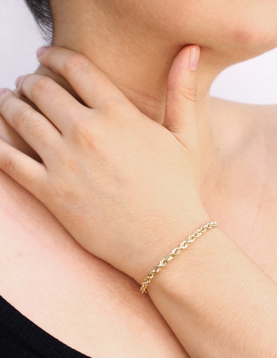 Pulsera de oro amarillo 14 K acabado pulido 4