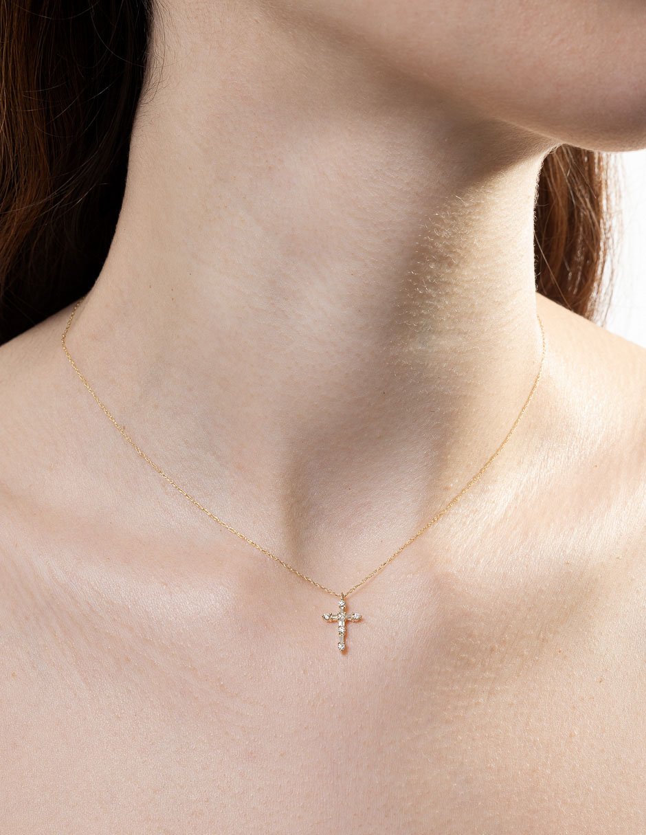 Collar de cruz de oro 14 K