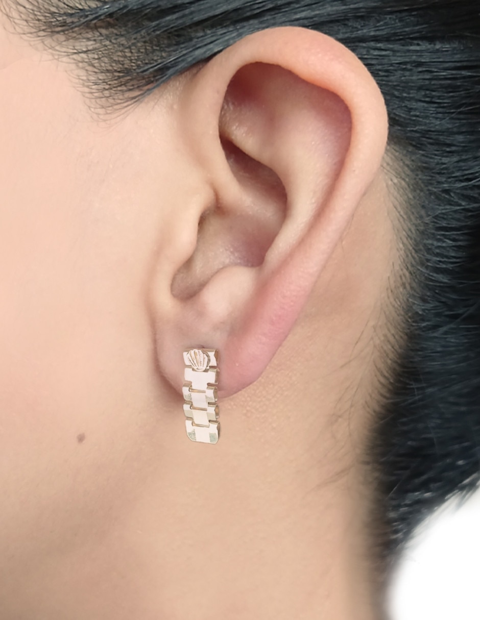 Aretes de eslabón de oro 14 K con acabado brillante 2