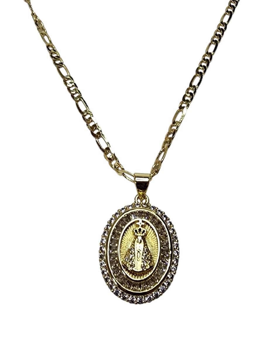 Collar con dije Virgen de Juquila de oro laminado 14 K Collar con dije Virgen de Juquila de oro laminado 14 K