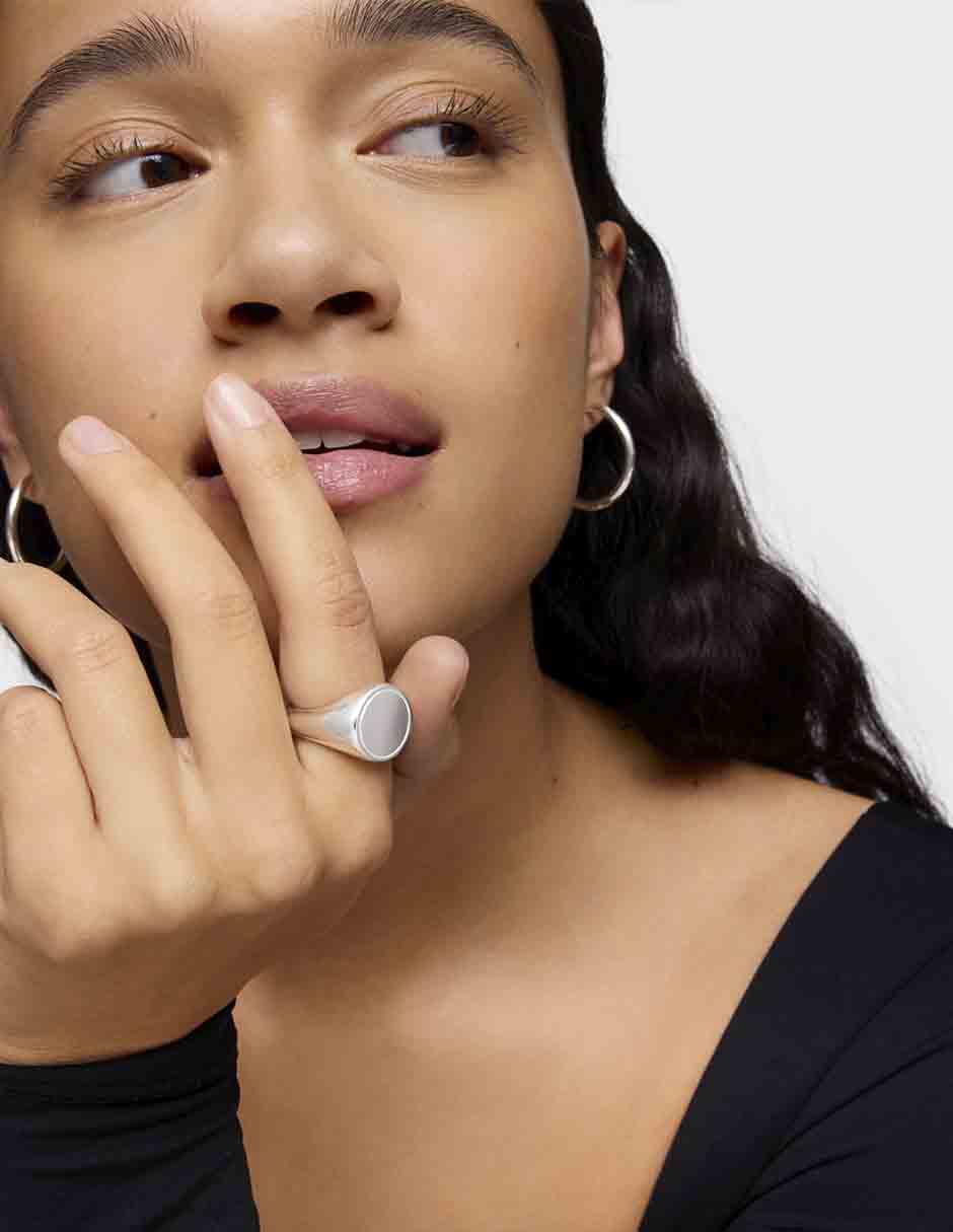 Anillo ovalado Basics P 925 de plata brillante