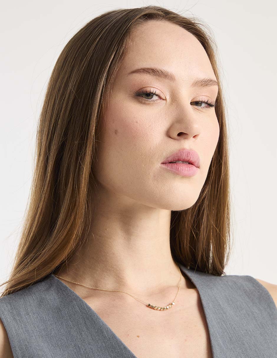 Collar de cubo Unoaerre de oro amarillo 14 K