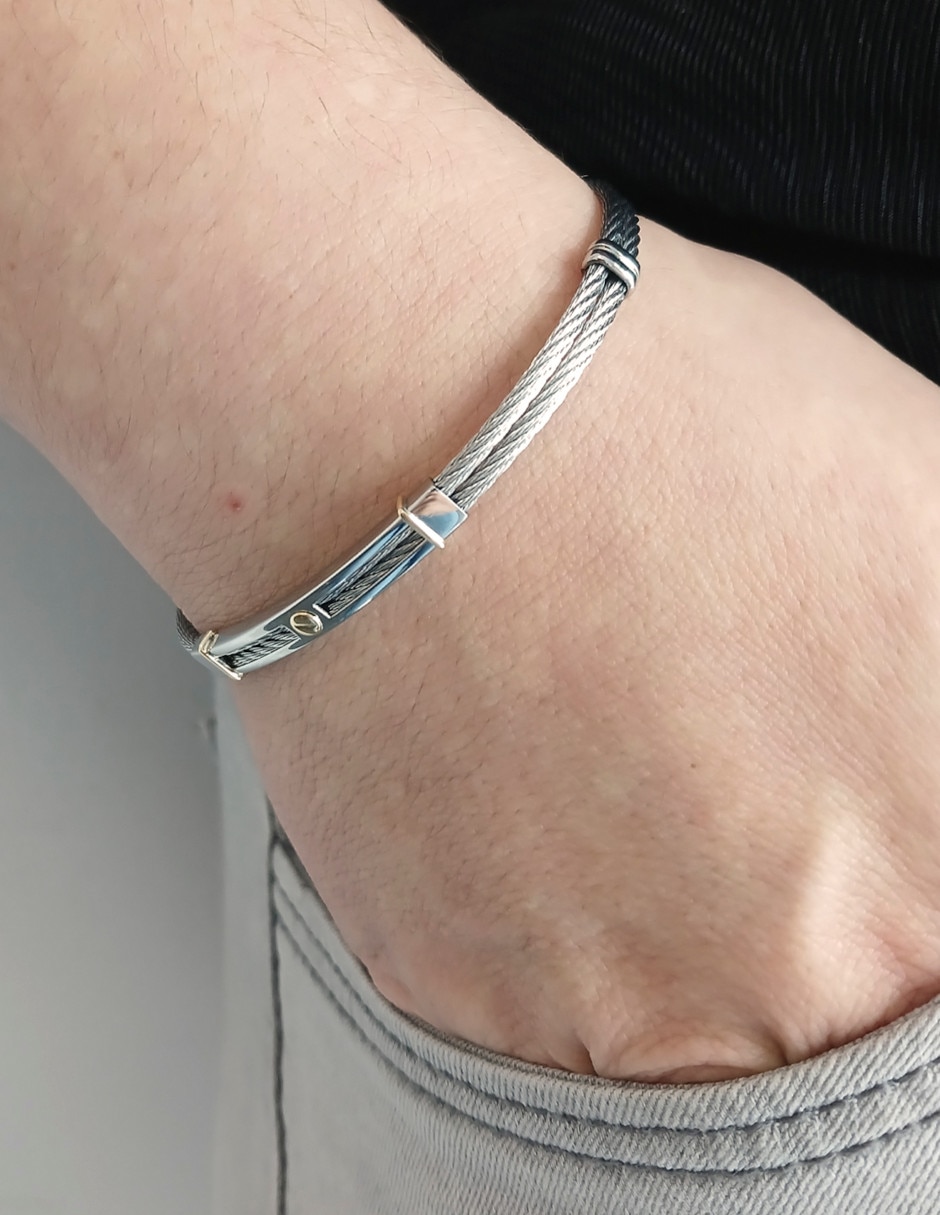 Brazalete acabado brillante 2