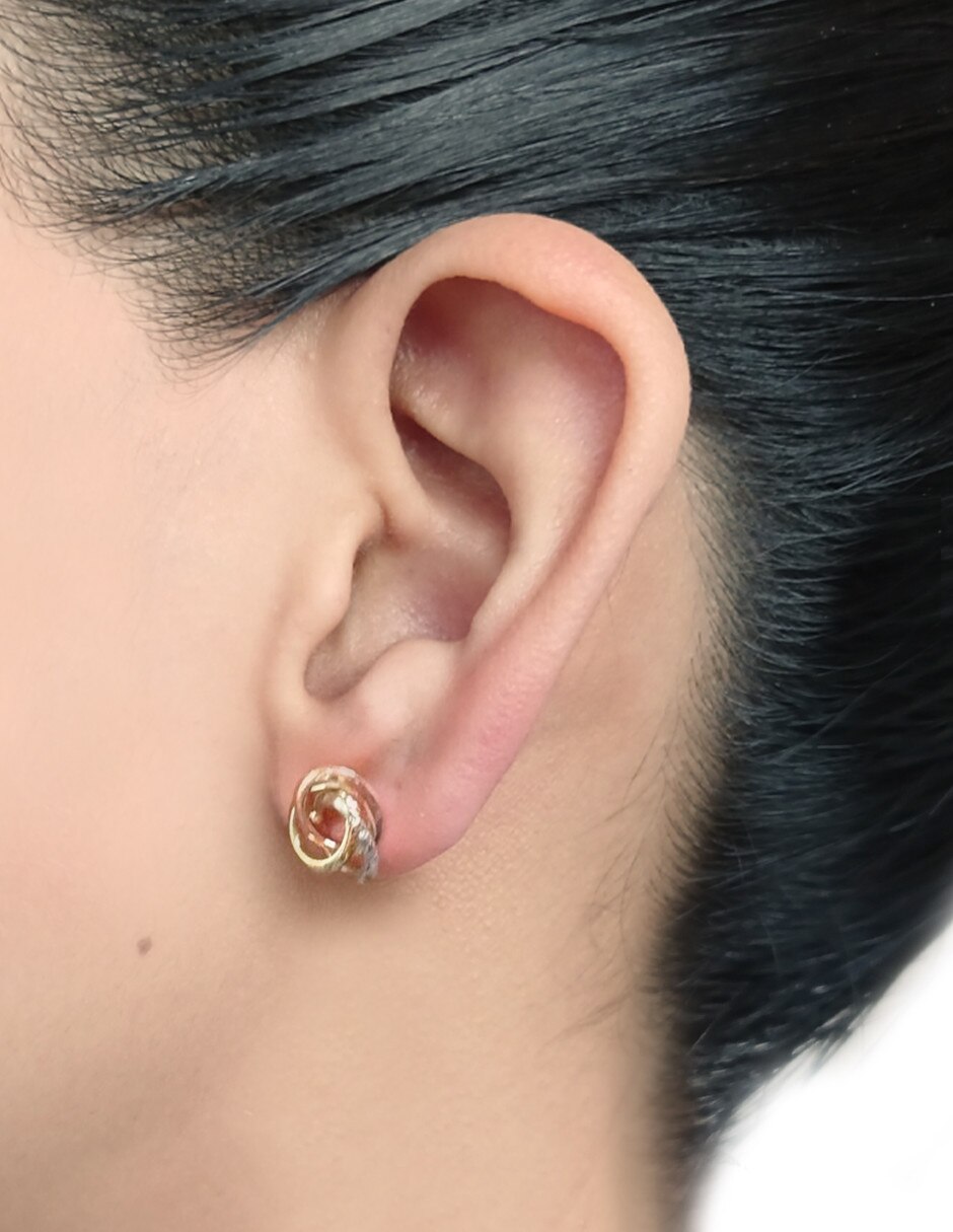 Broqueles de flor de oro florentino 14 K 3