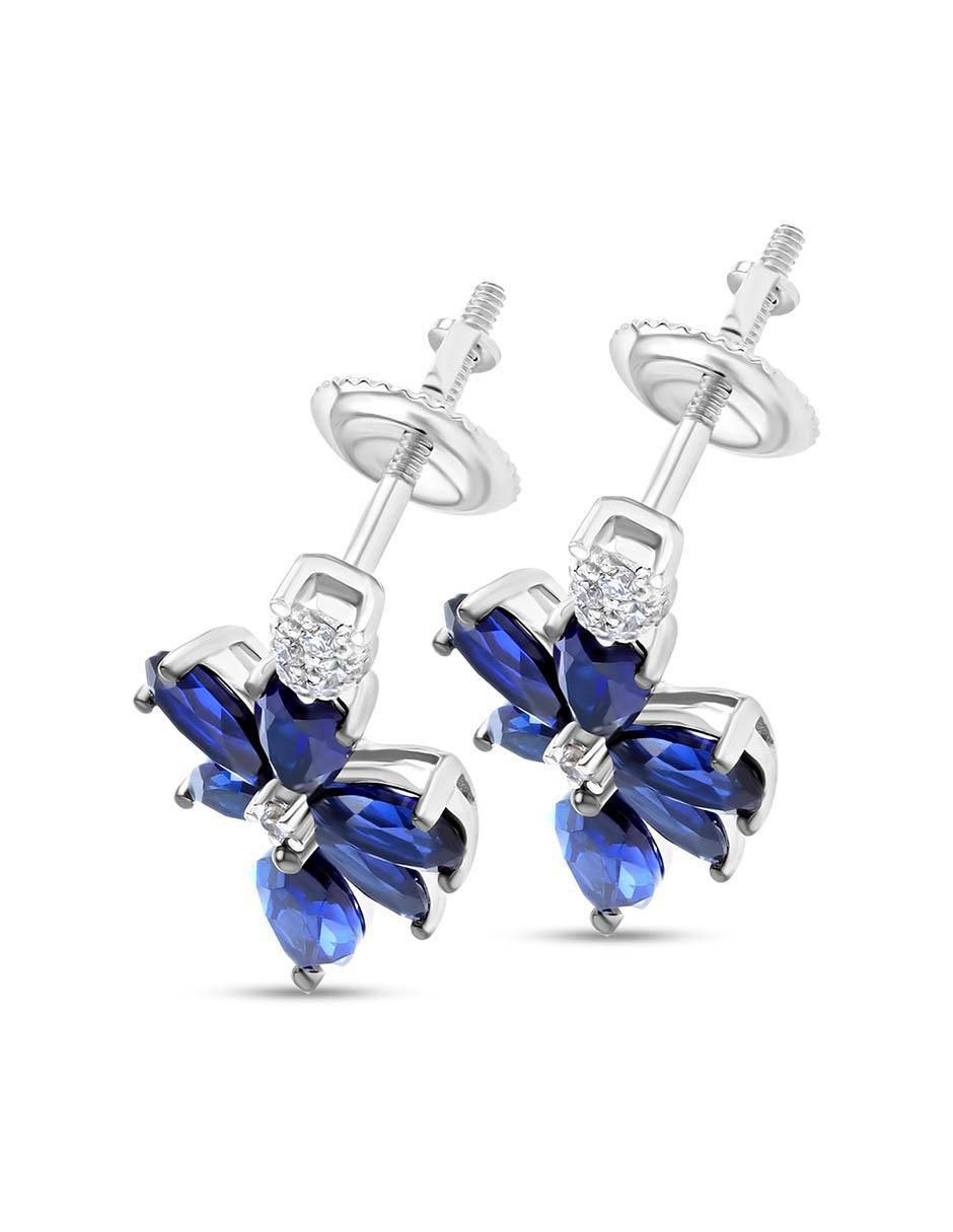 Aretes de flor de oro blanco 14 K con acabado brillante diamante 3
