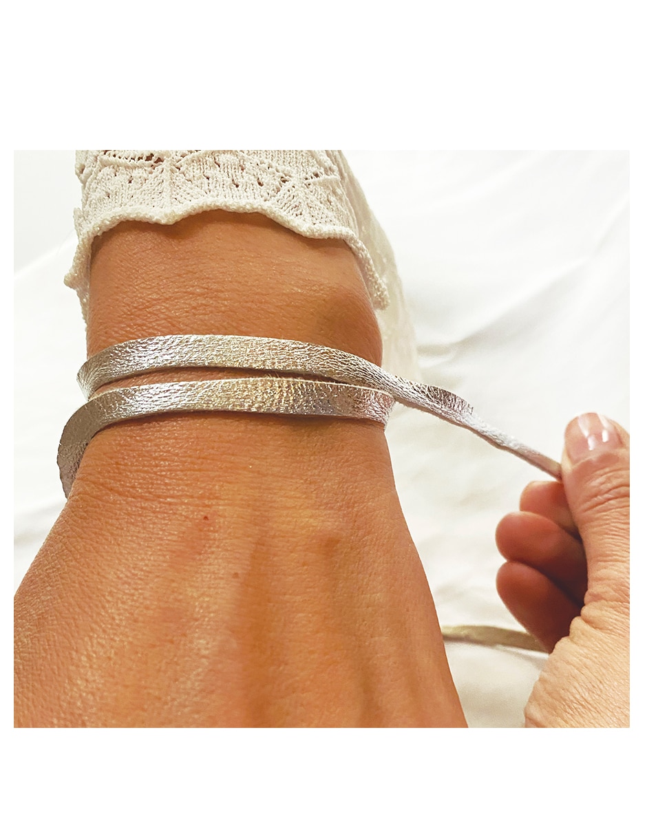 Pulsera con acabado esmaltado 3