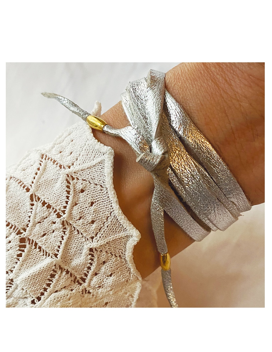 Pulsera con acabado esmaltado 2