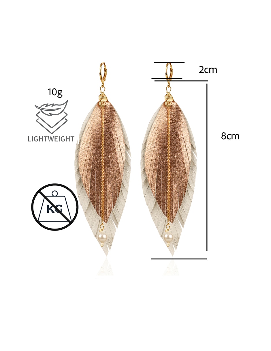 Aretes de pluma con acabado baño de oro 18 K perla 7