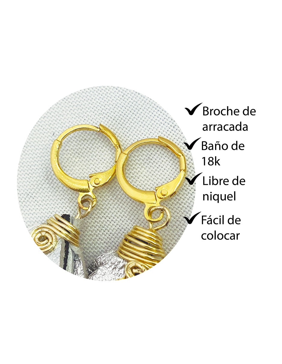 Aretes de pluma con acabado baño de oro 18 K perla 2