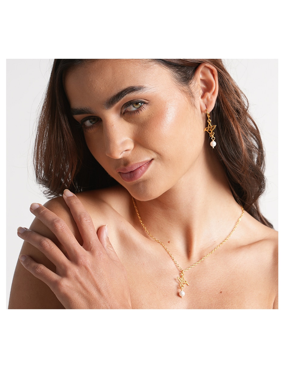 Aretes y collar de colibrí 18 k perla 2