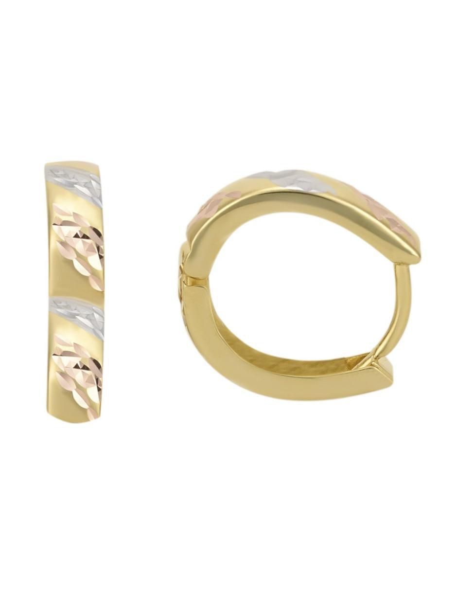 Aretes de flor de oro florentino 14 K con acabado diamantado 3
