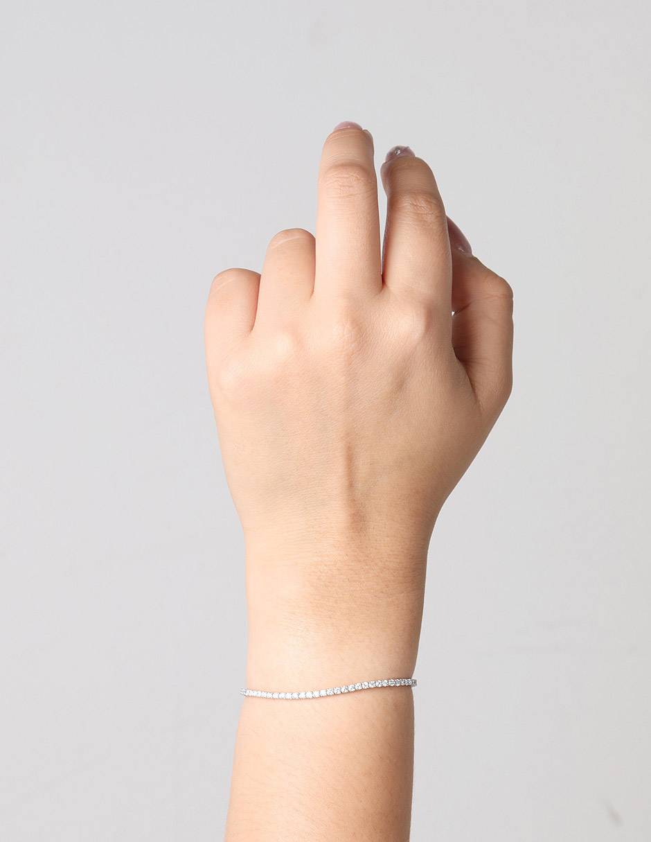 Brazalete de oro blanco 14 K Essential acabado brillante 2