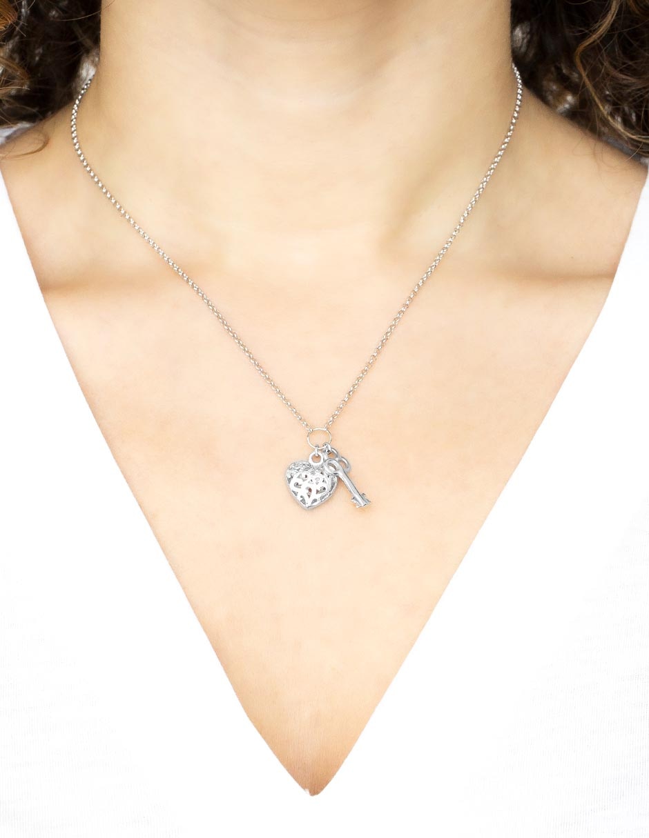 Collar con dije de plata P 925
