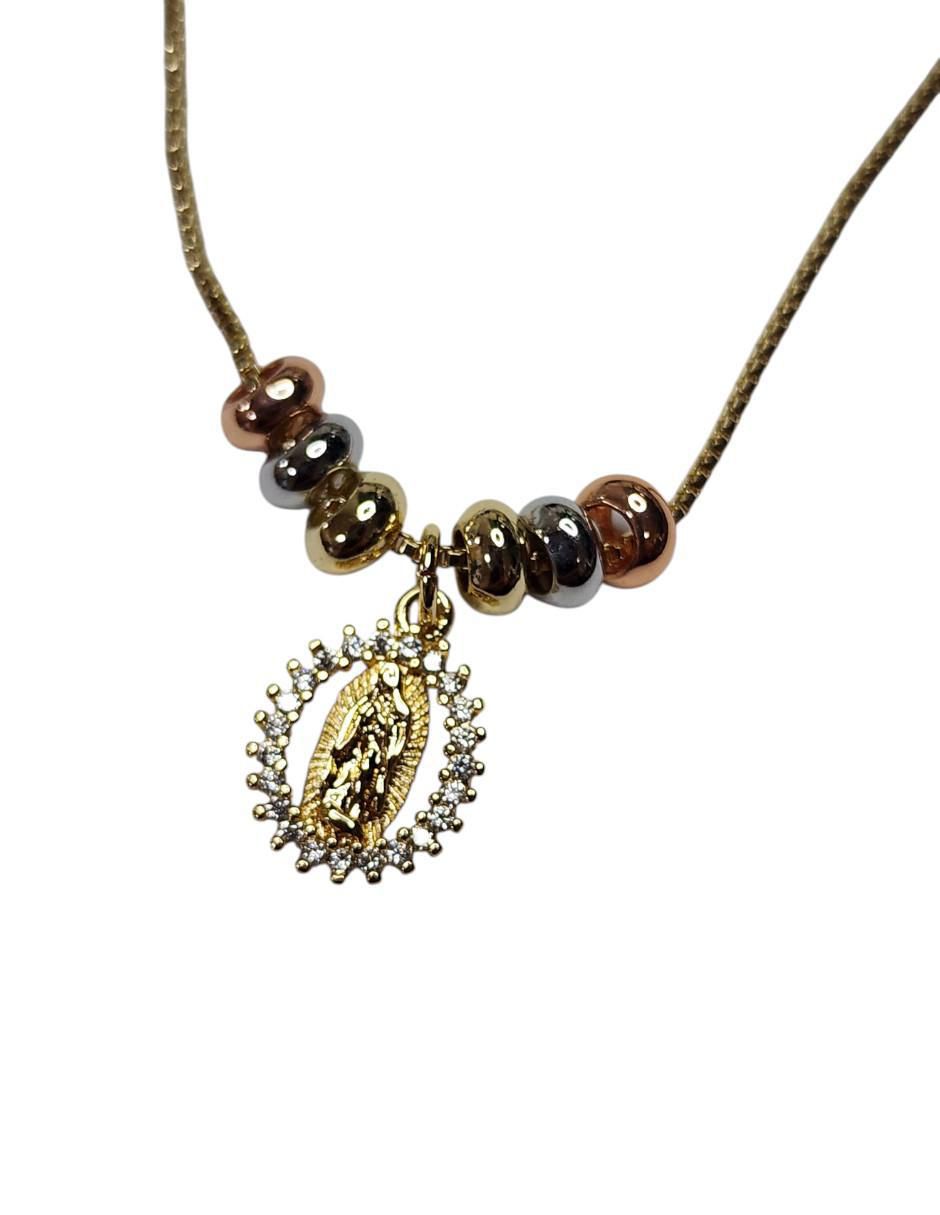 Collar con dije Virgen de Guadalupe de virgen Religioso de oro laminado 14 K 4