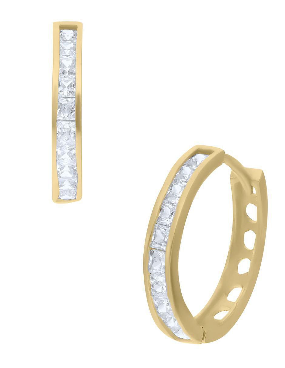 Arracadas de oro amarillo 14 K con acabado pavé