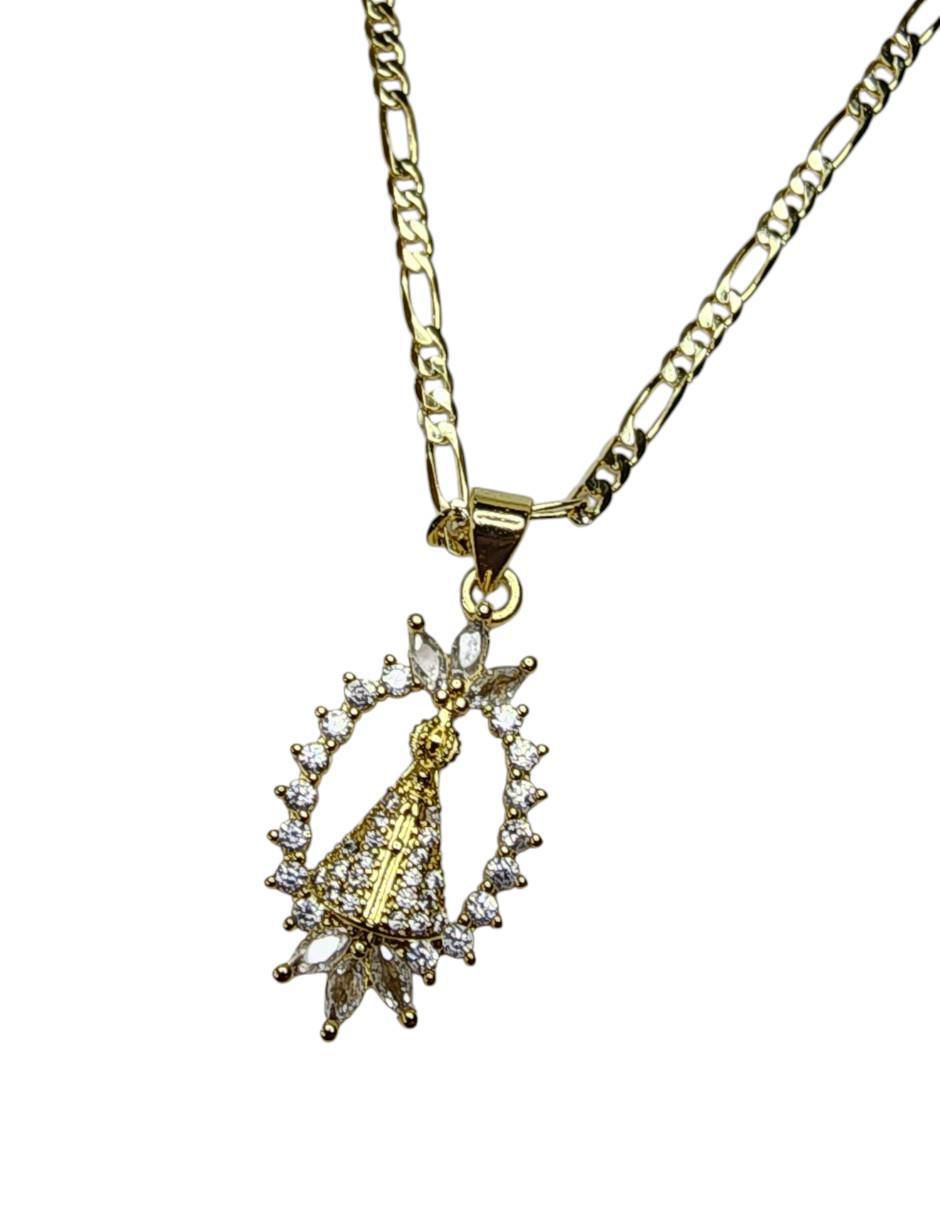 Collar con dije Virgen de Juquila de ovalado de oro laminado 14 K 2