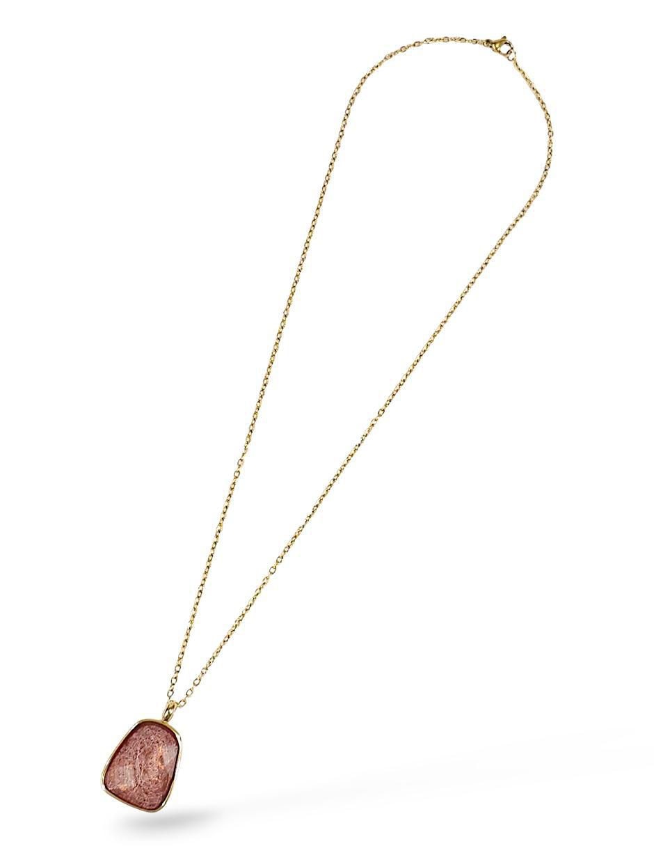 Collar, pulsera, anillo y aretes