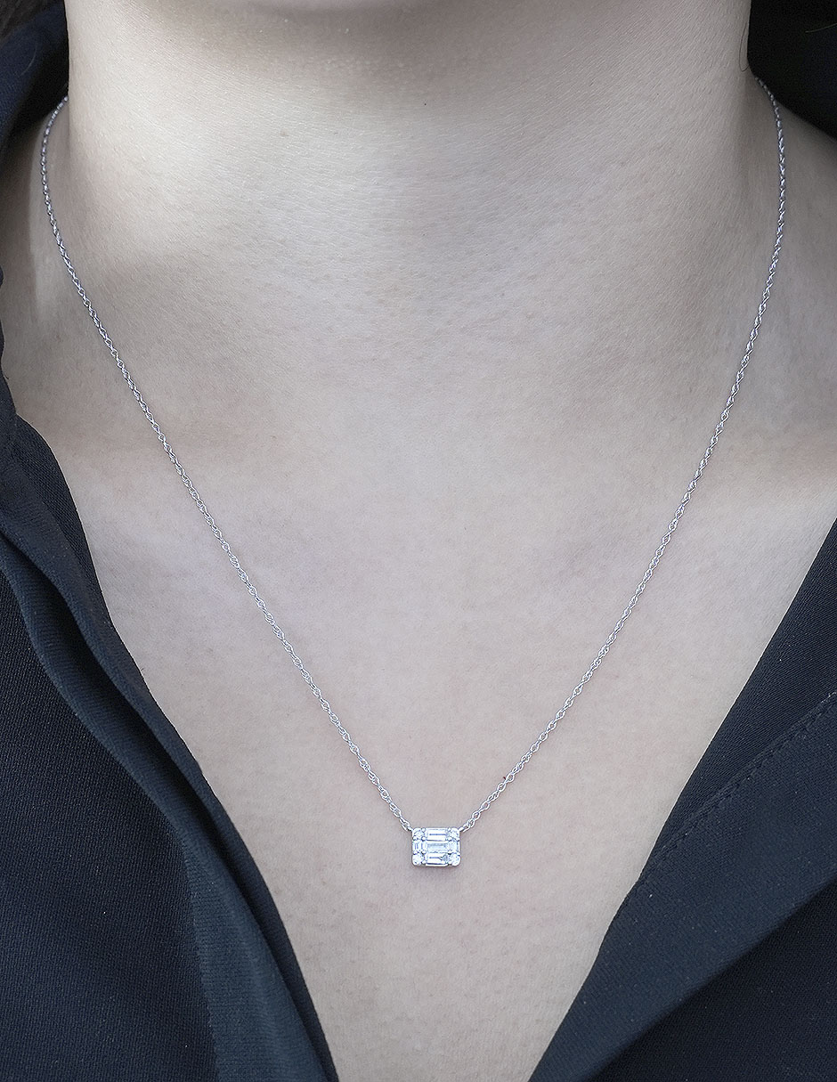 Collar con dije de oro blanco 14 K