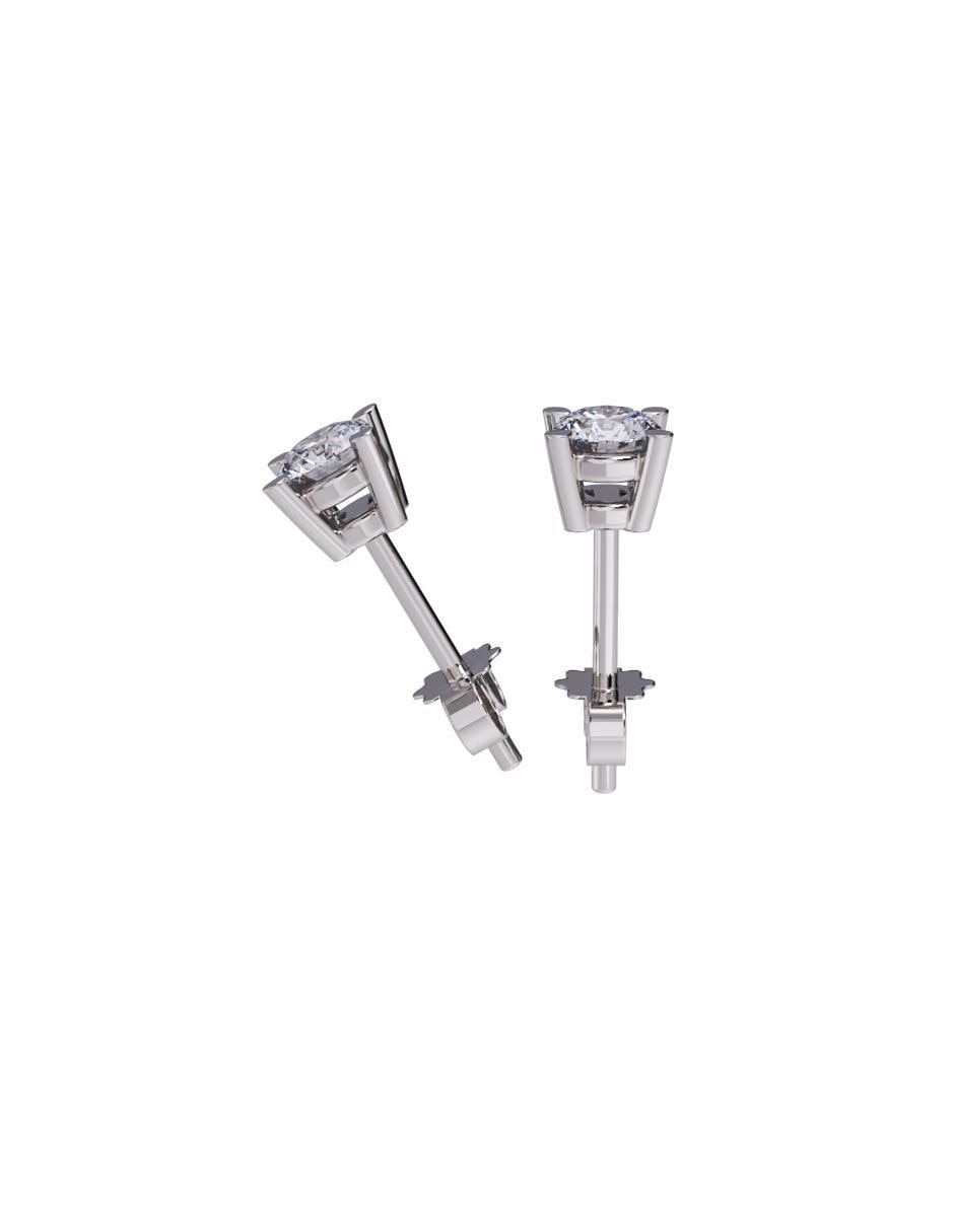Set de aretes redondos de oro 10 K con acabado pulido zirconia