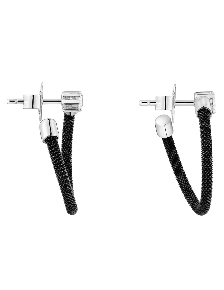 Aretes de aro ciruculares con acabado texturizado
