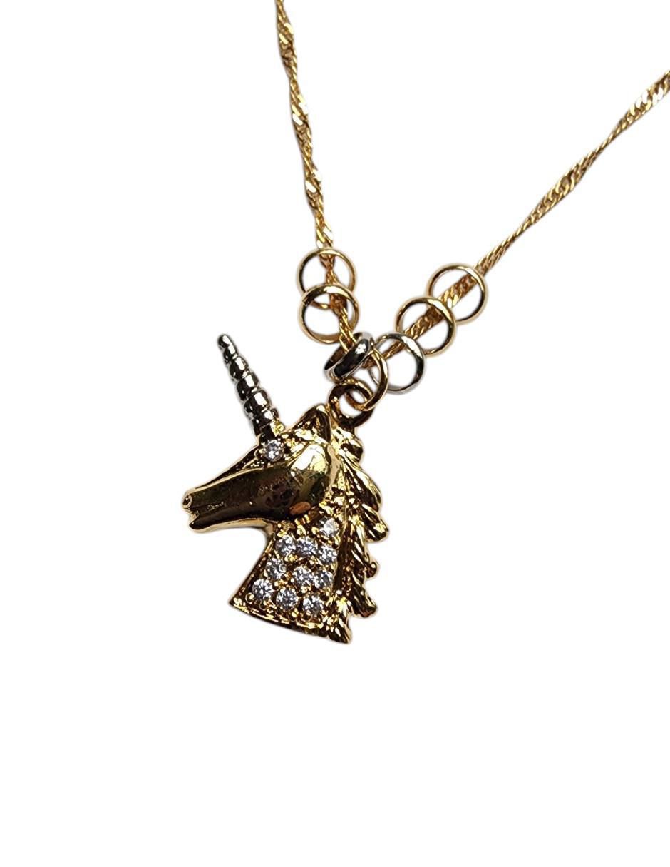 Collar con dije unicornio Arcoiris de oro laminado 14 K 2