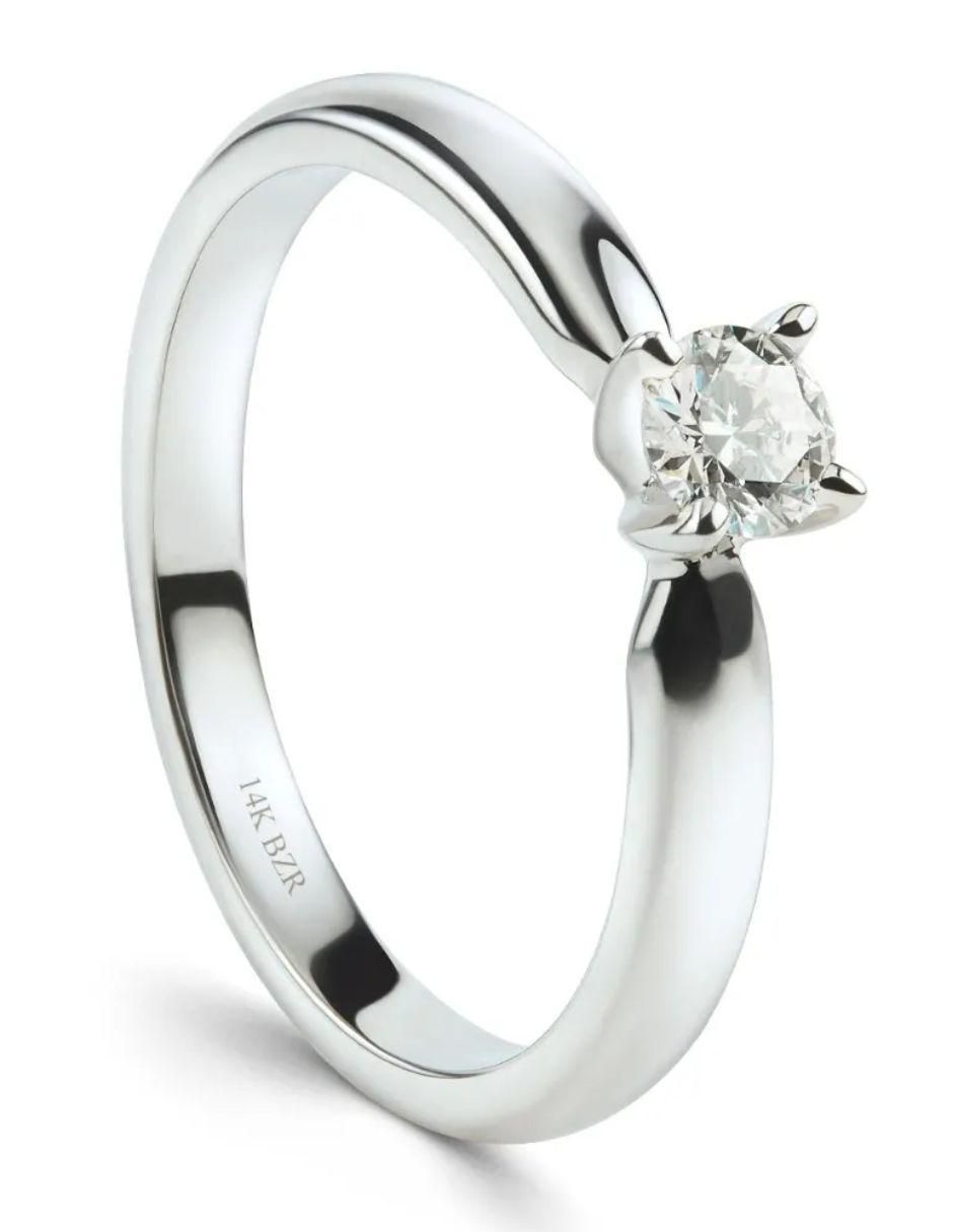Solitario de oro blanco 14 k diamante Solitario de oro blanco 14 k diamante