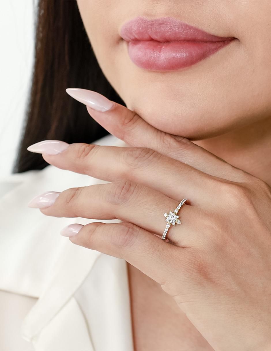 Anillo de compromiso 14 k 4