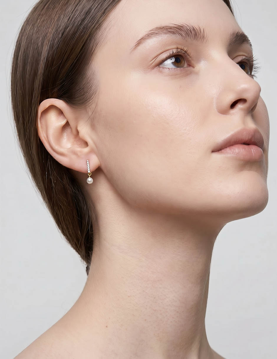 Aretes Cortos 14 K Con Acabado Brillante 4