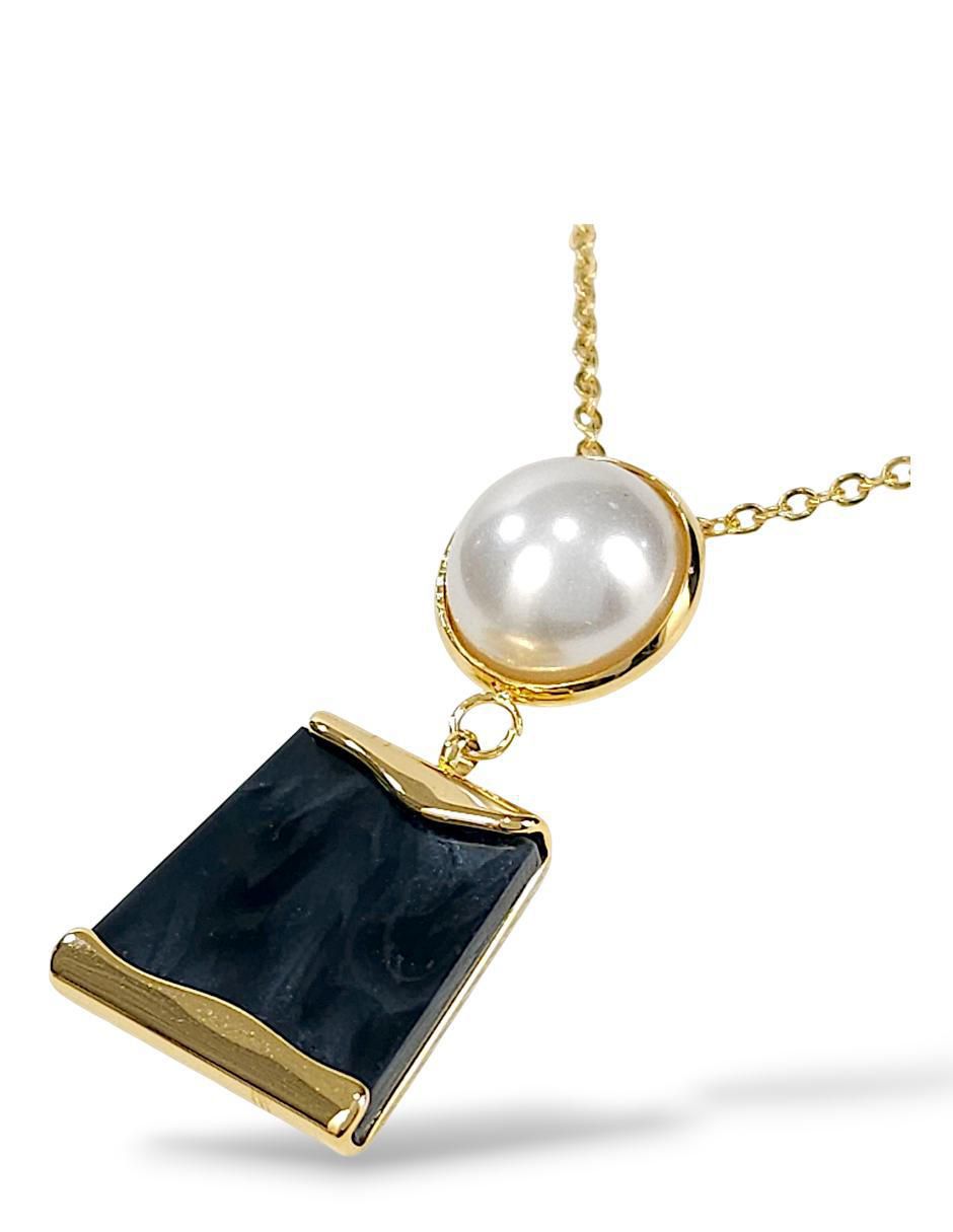 Collar, pulsera, anillo y aretes perla de cristal