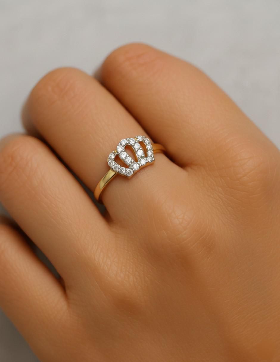 Anillo de corona 10 k de oro zirconia brillante