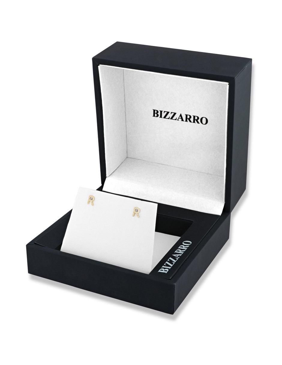 Broqueles de letra r de oro amarillo 14 K con acabado brillante diamante