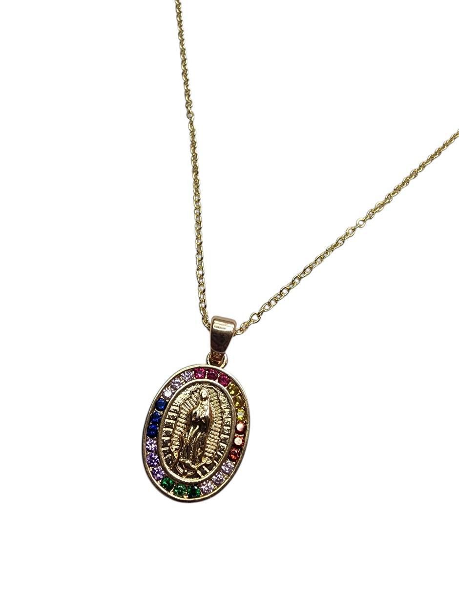 Collar con dije Virgen de Guadalupe de ovalado de oro laminado 14 K 2