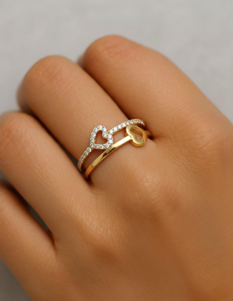 Anillo de corazón 10 k de oro zirconia brillante