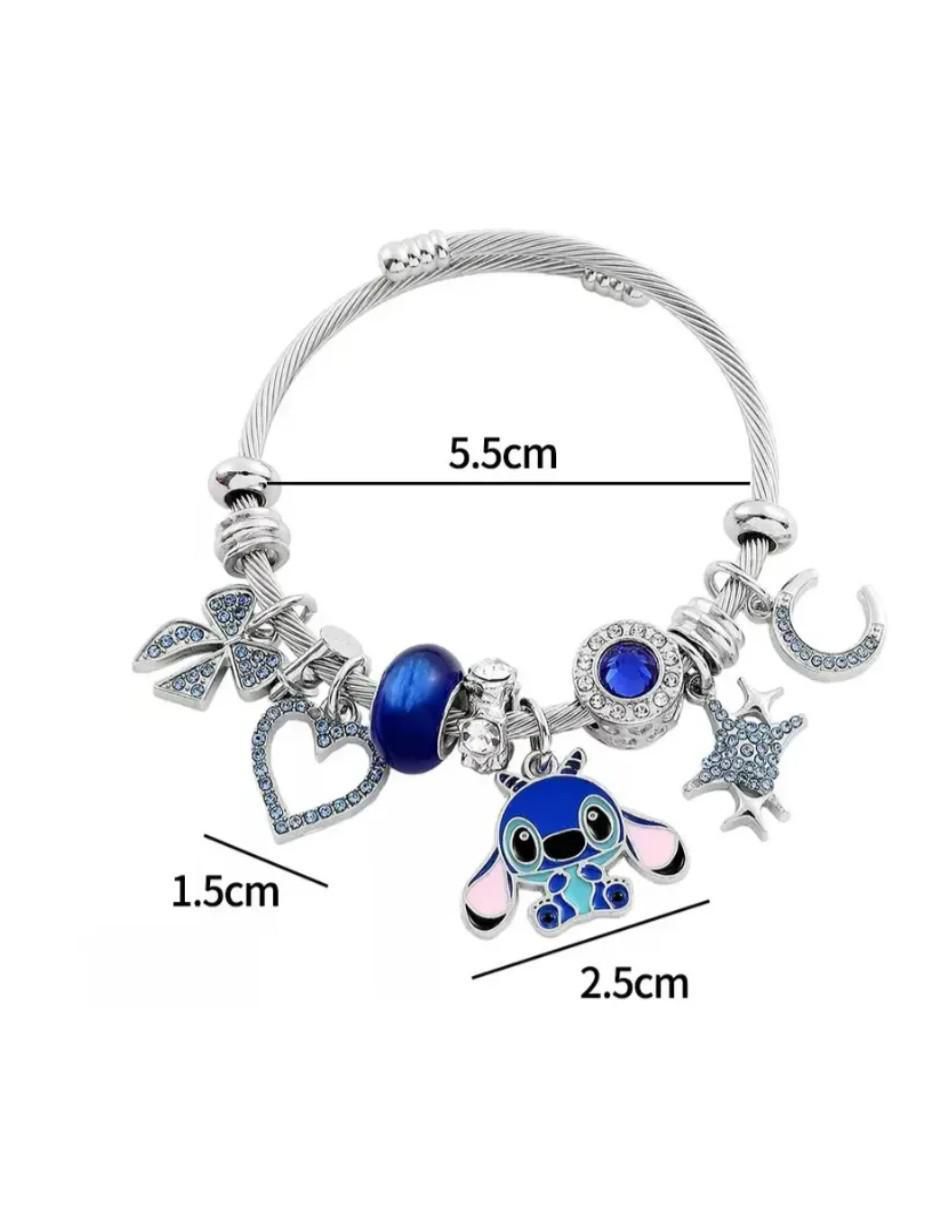 Aretes y pulsera de figura Stitch 6