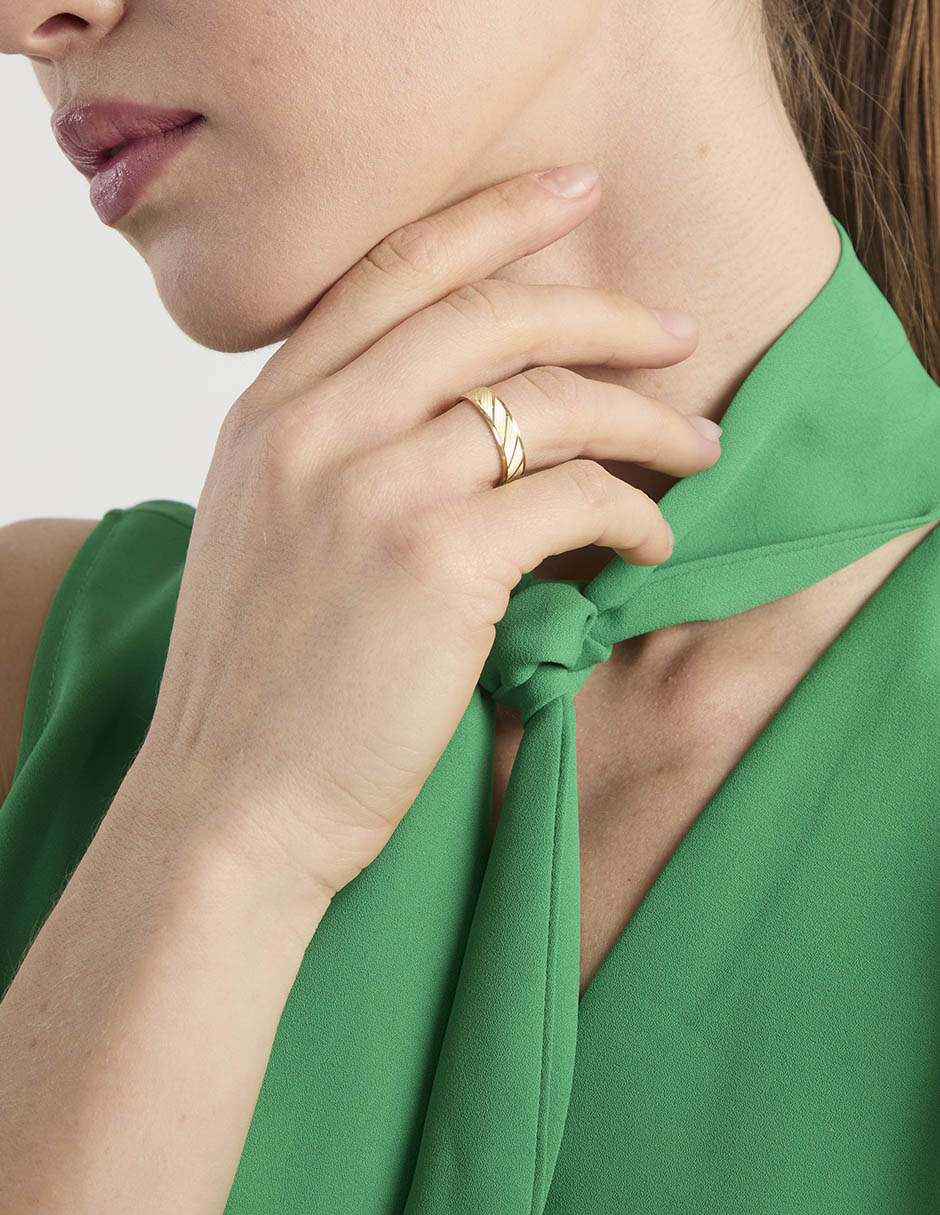 Argolla de oro amarillo 14 k 3