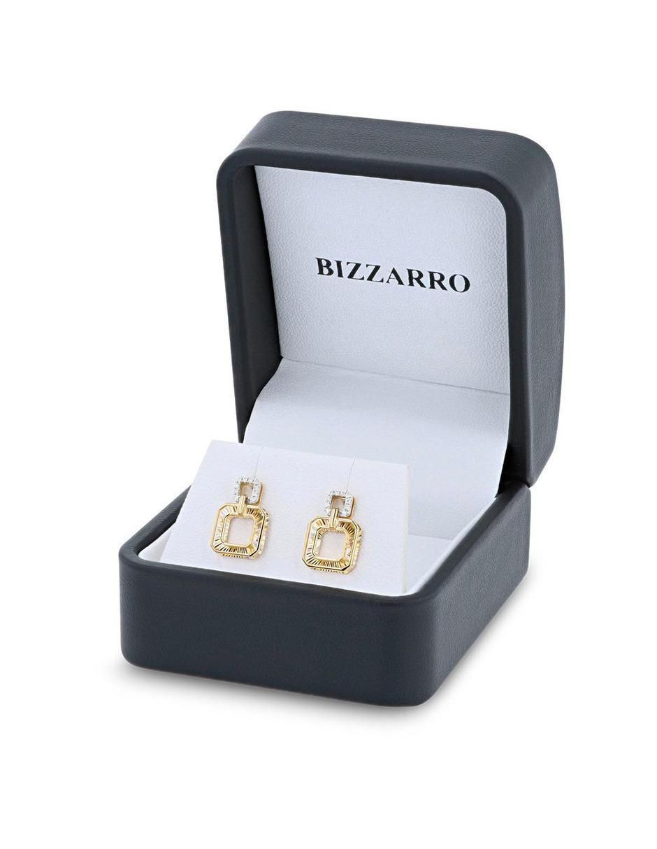 Broqueles cuadrados de oro amarillo 14 K con acabado brillante diamante 4