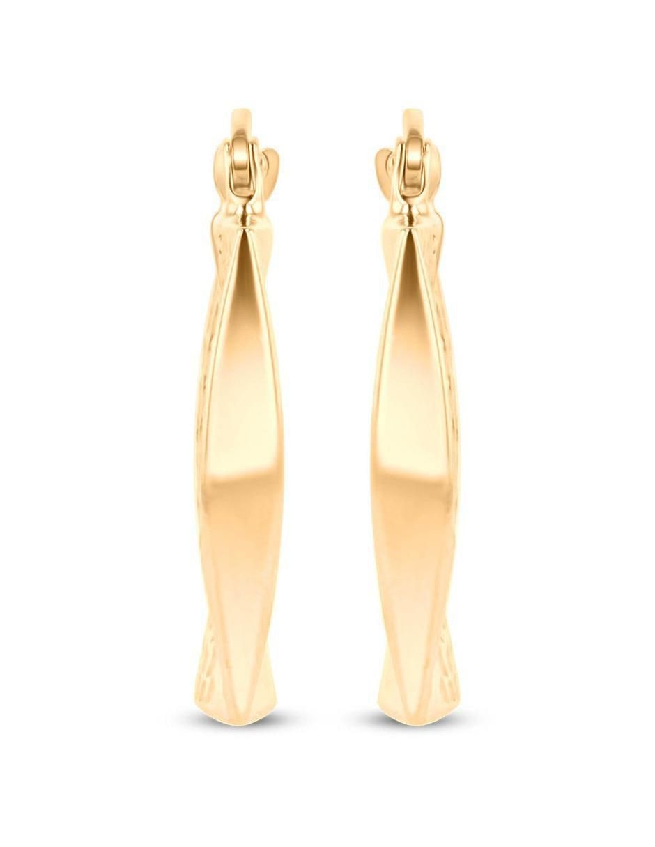 Arracadas cuadradas de oro amarillo 14 K con acabado brillante Arracadas cuadradas de oro amarillo 14 K con acabado brillante