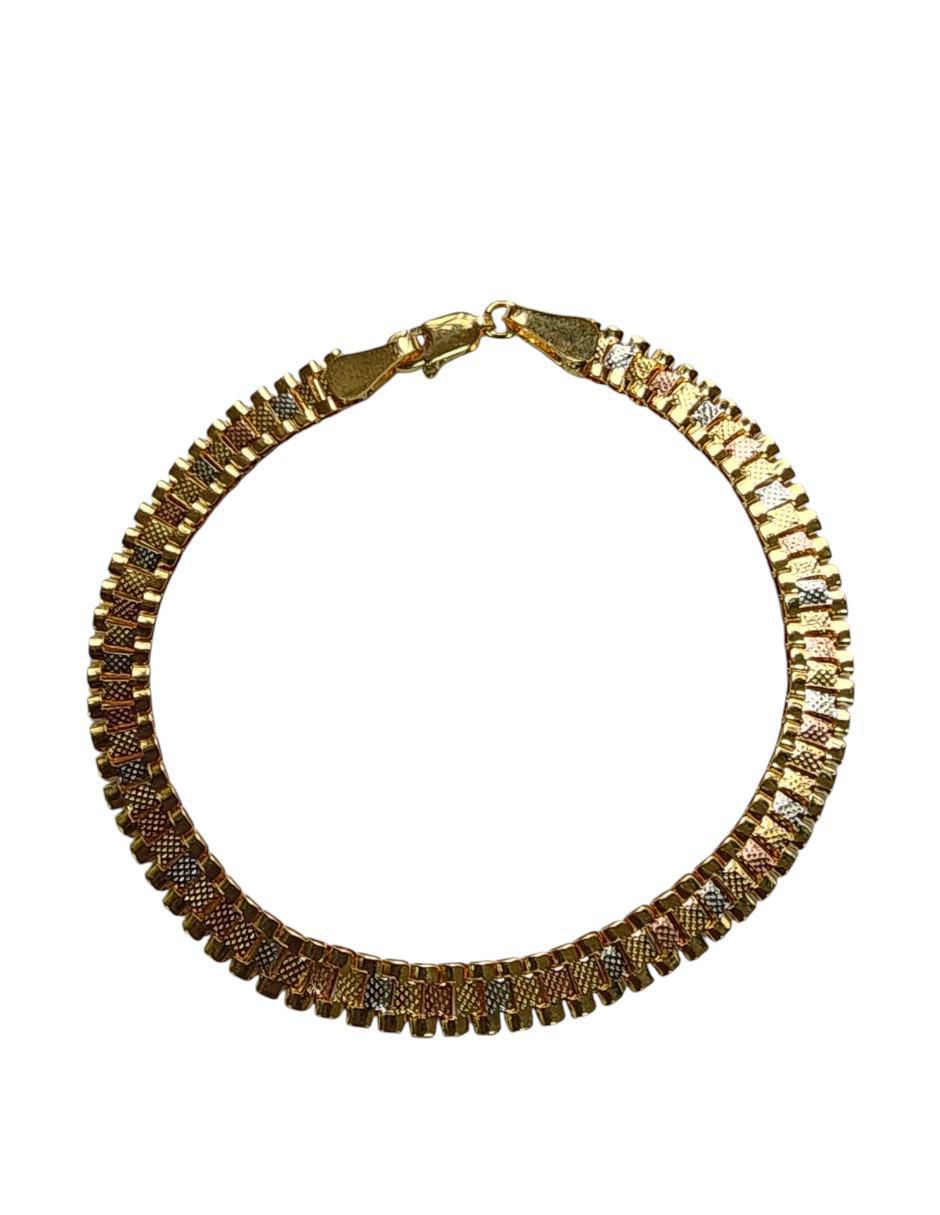 Brazalete limerence by claudia herrera "de" oro laminado "con" sin gema 14 k no aplica "acabado"