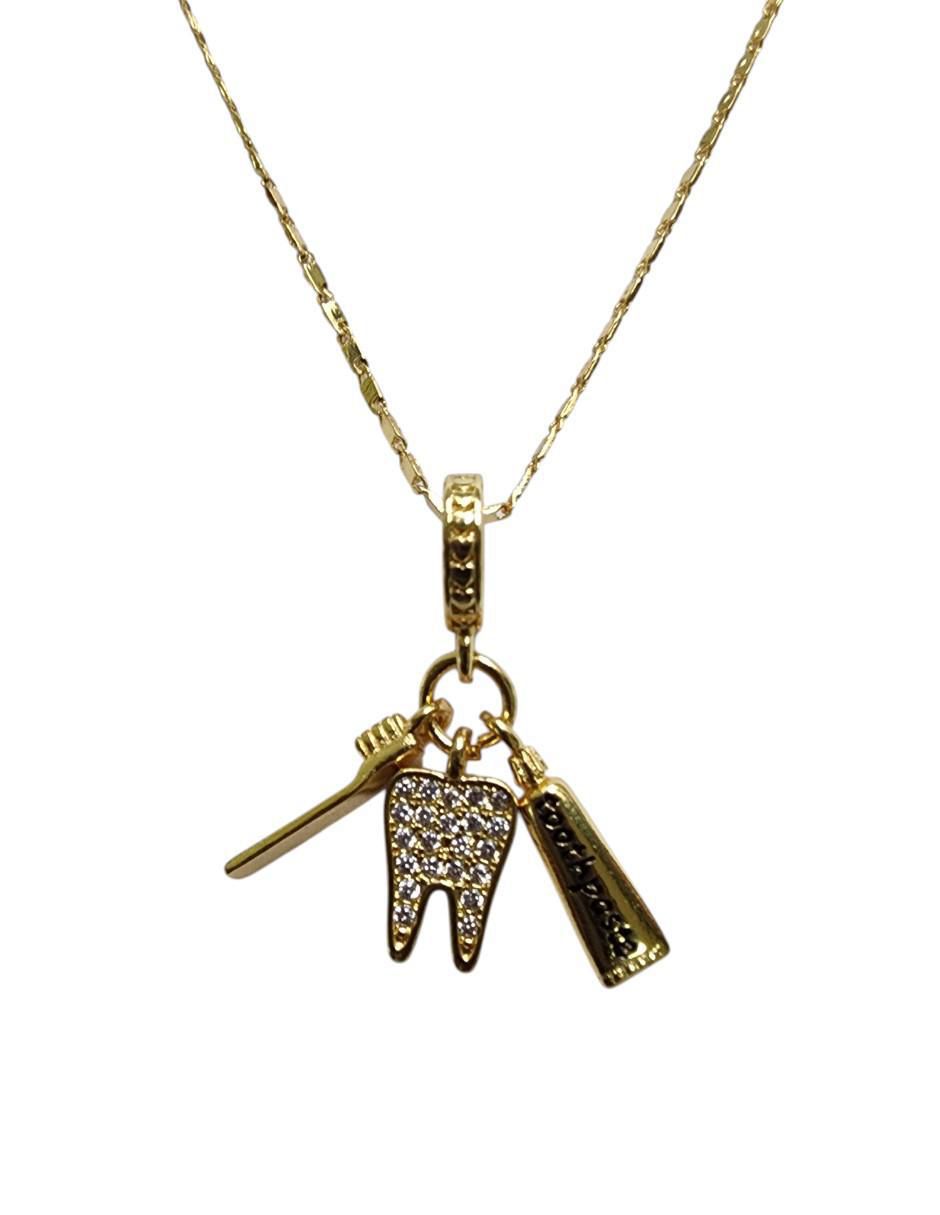 Collar con dije de muela de oro laminado 14 K