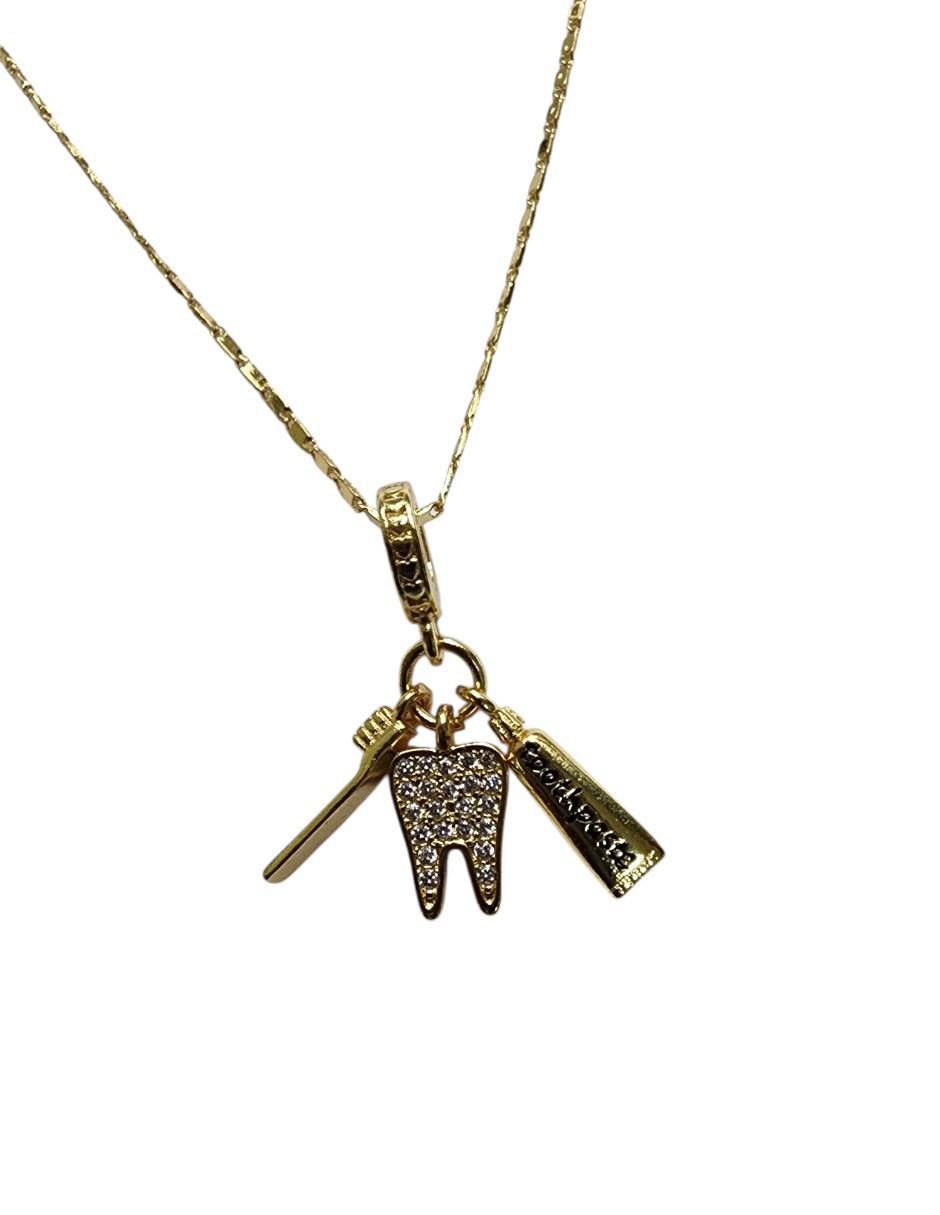 Collar con dije muela de oro laminado 14 K 2