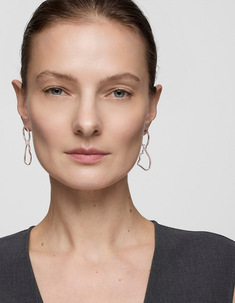 Aretes de Flor Tous Straight de plata P 925 con acabado brillante