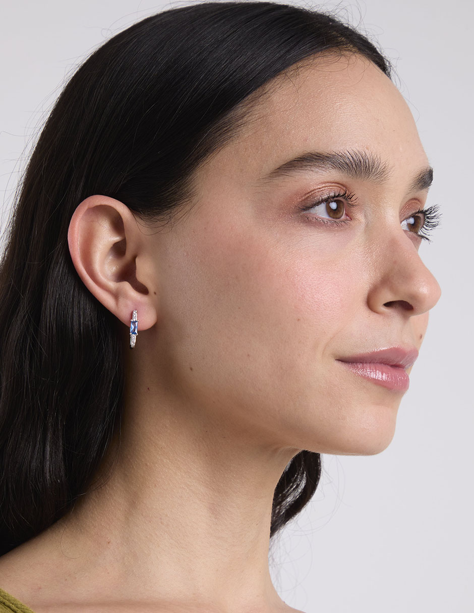 Aretes huggies de plata P 925 con acabado brillante zirconia 5