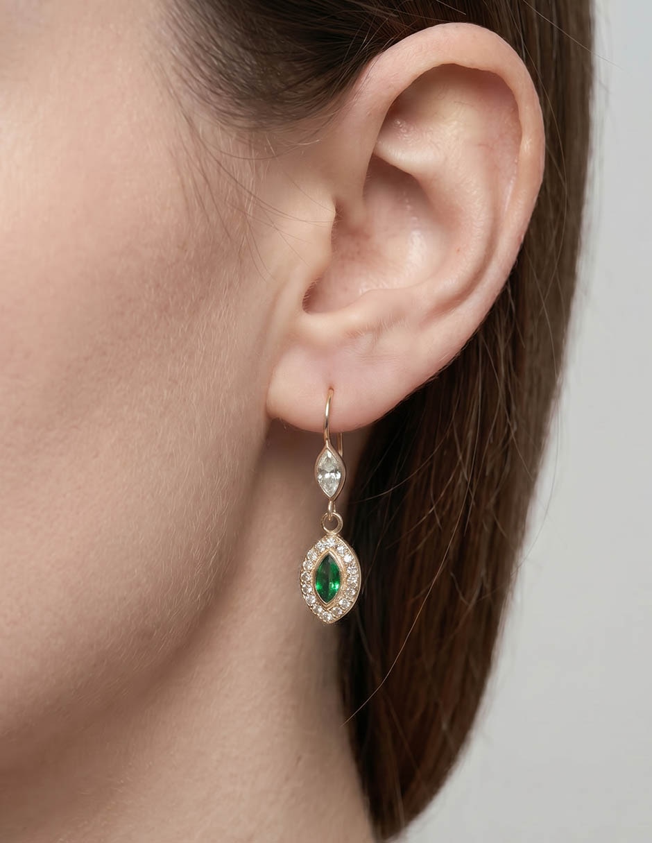 Aretes Largos De Oro Amarillo 14 K Con Acabado Pavé Zirconia 4