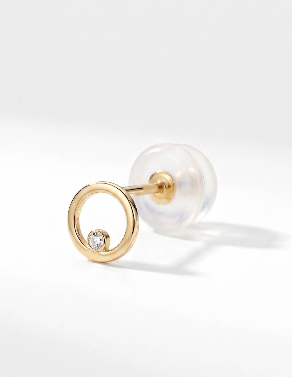 Aretes cortos Lusso de oro amarillo 14 K con acabado brillante