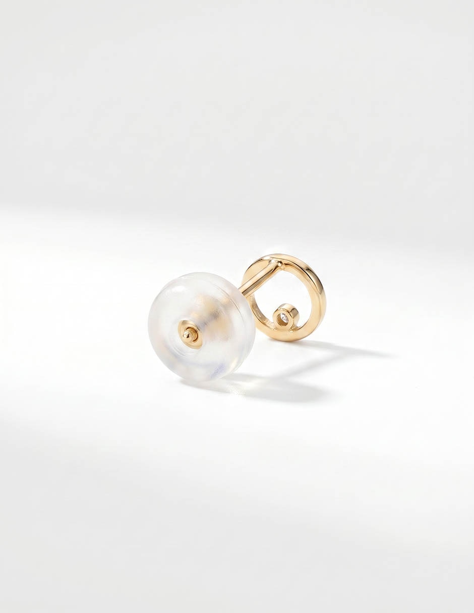 Aretes cortos Lusso de oro amarillo 14 K con acabado brillante
