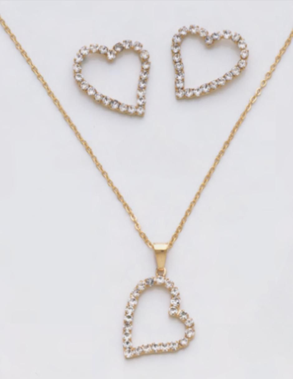 Aretes y collar de corazón Mada de Oro laminado 18 K
