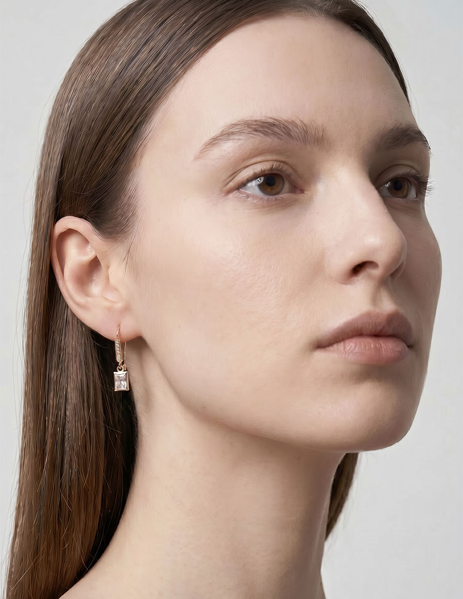 Aretes Cortos Rectangulares De Oro Amarillo 14 K Con Acabado Brillante 4