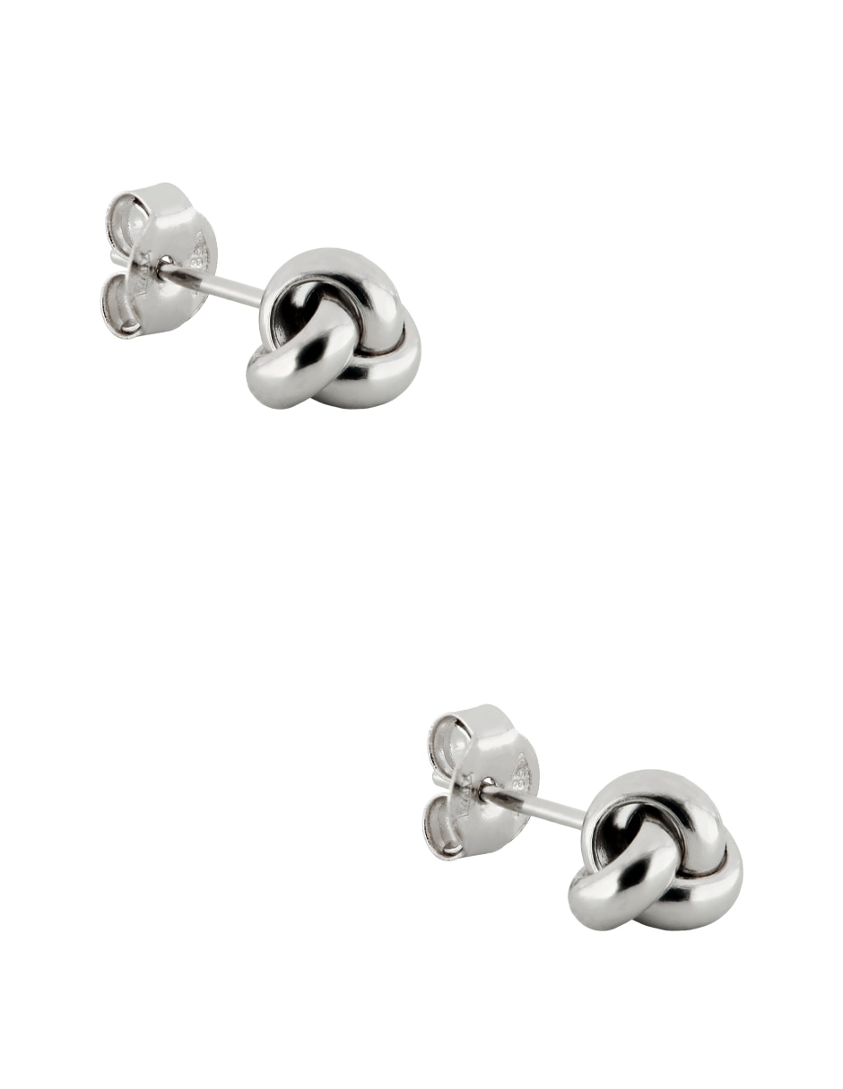 Aretes cortos de nudo Dinasti de oro blanco 14 K con acabado pulido
